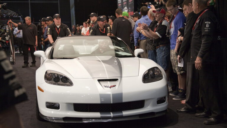 2026 Chevy Corvette 427 Convertible: Unveiling Price and Performance